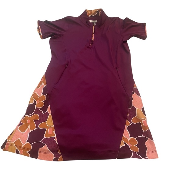 Pebble Beach Mod Floral Side
Panel Short Sleeve Dress-Size Medium - Picture 2 of 10